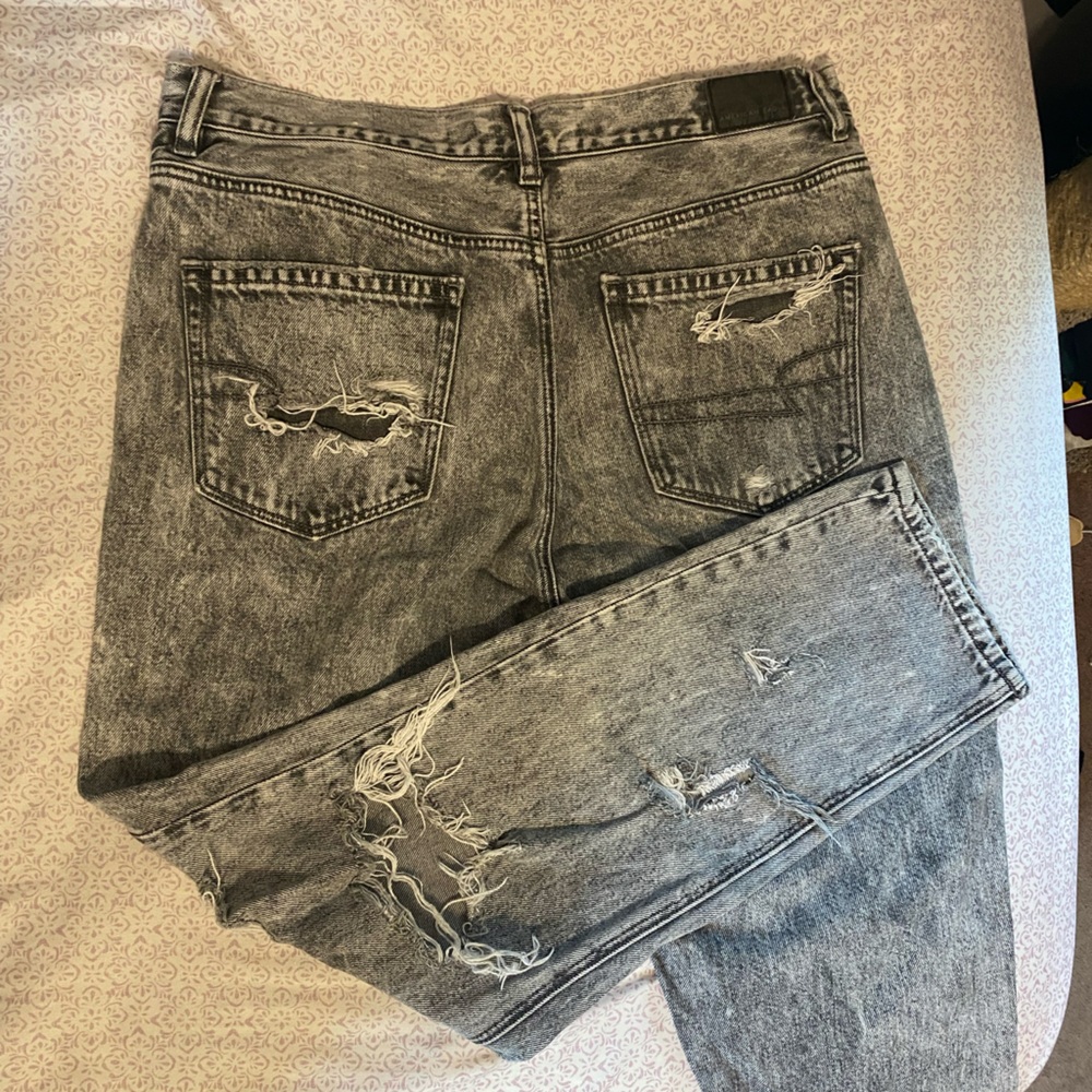 American Eagle distressed black jeans